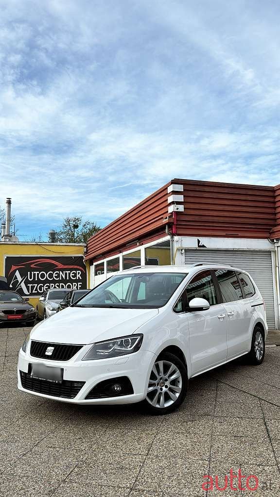 2013' SEAT Alhambra photo #1