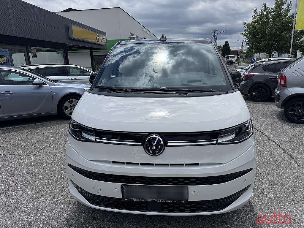 2024' Volkswagen Multivan photo #2