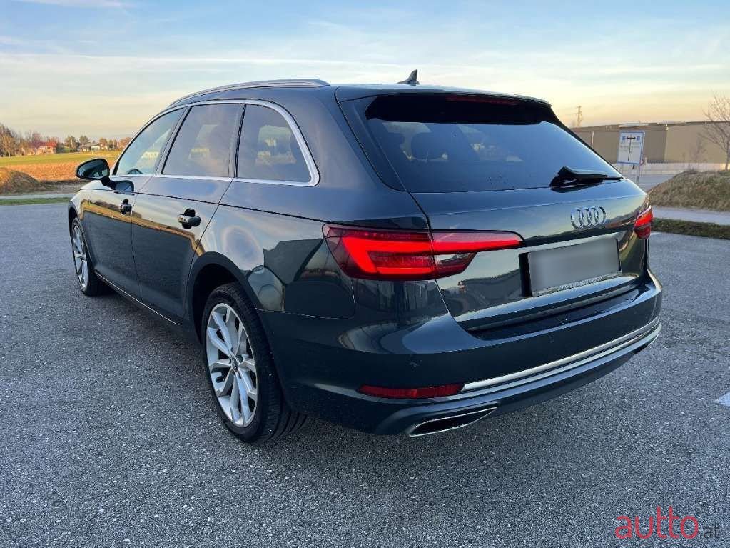 2019' Audi A4 photo #5