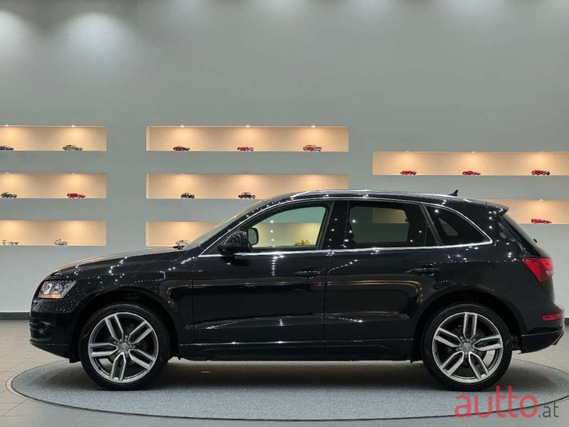 2012' Audi Q5 photo #4
