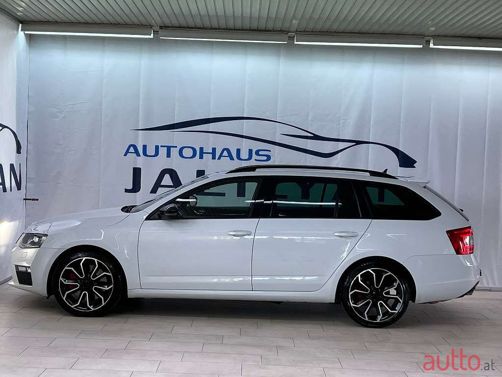 2015' Skoda Octavia photo #3