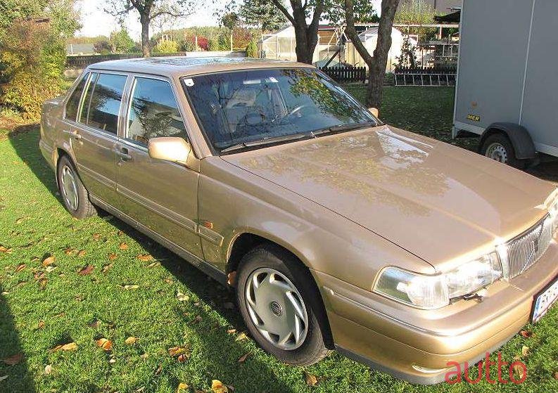 1996' Volvo Serie+900 photo #1