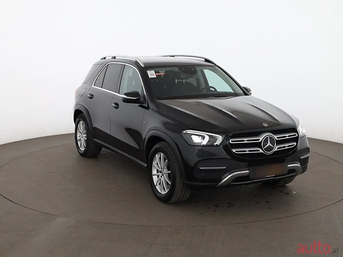 2021' Mercedes-Benz Gle-Klasse photo #4