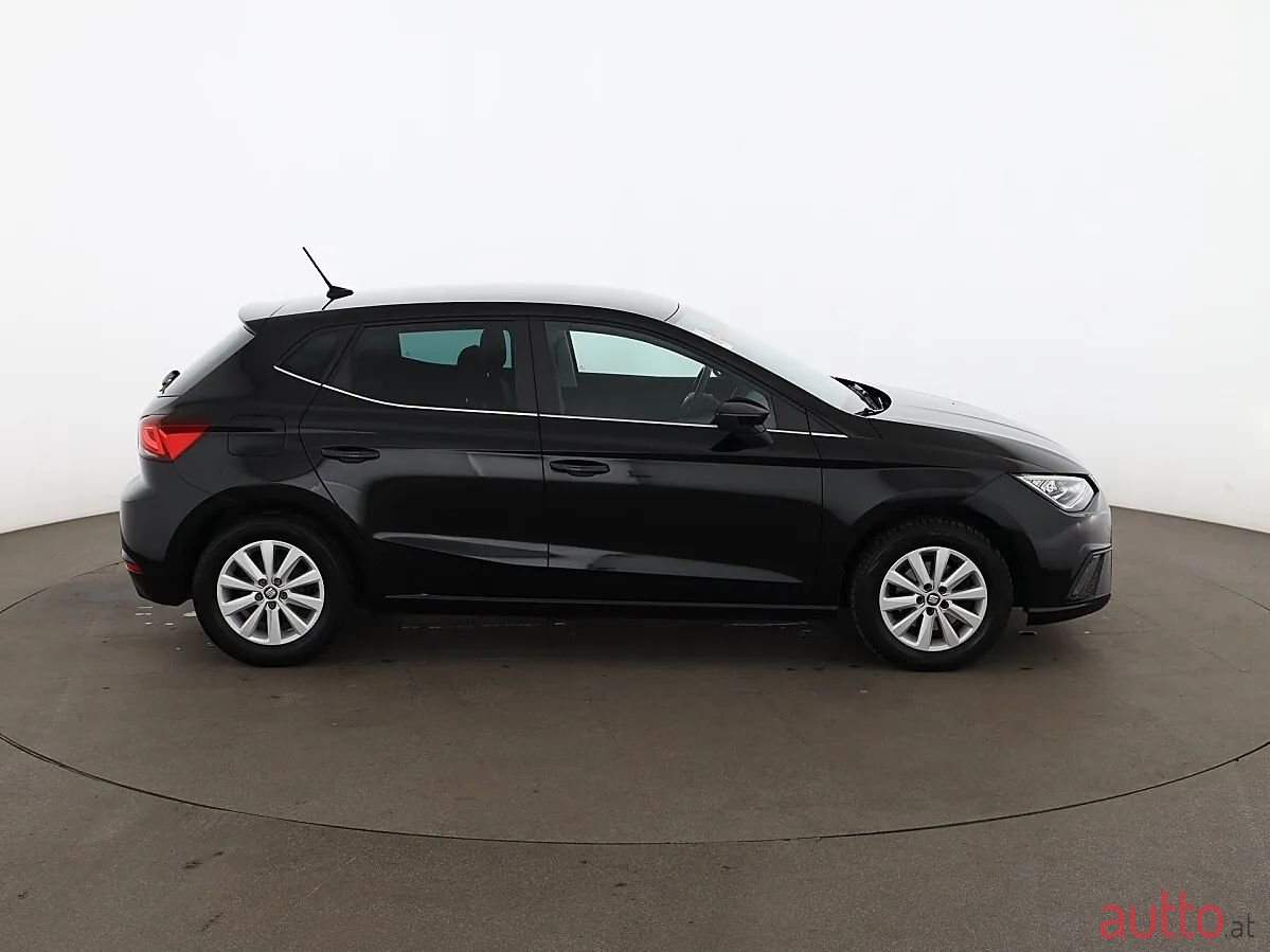 2018' SEAT Ibiza photo #2