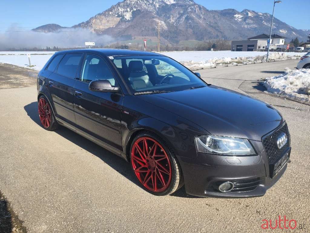 2011' Audi A3 photo #1