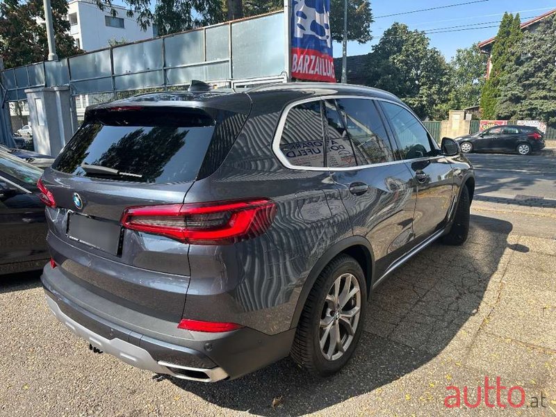 2019' BMW X5 photo #4