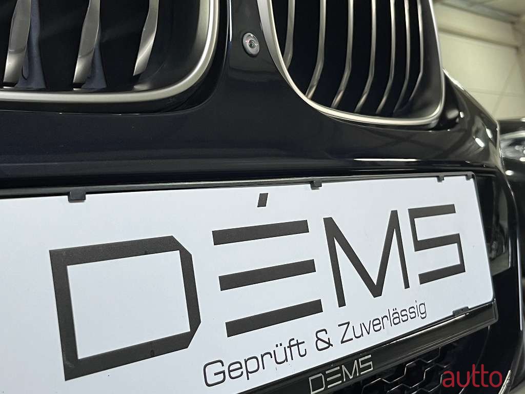 2019' BMW X4 photo #5