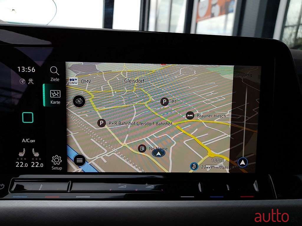 2022' Volkswagen Golf photo #6