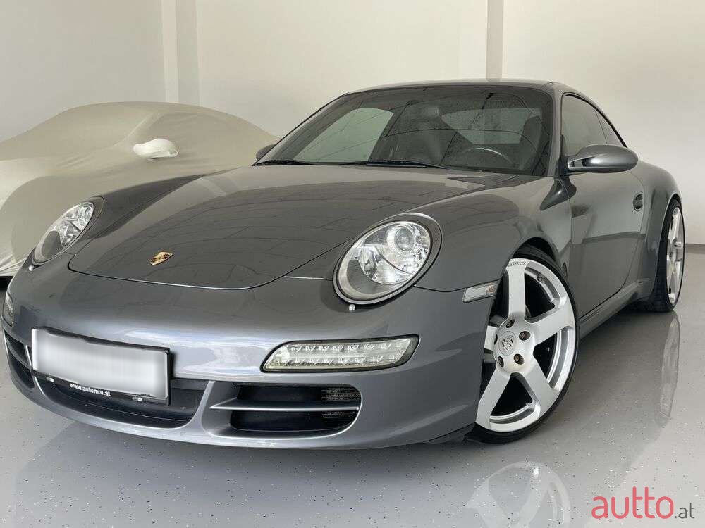 2005' Porsche 911 photo #1