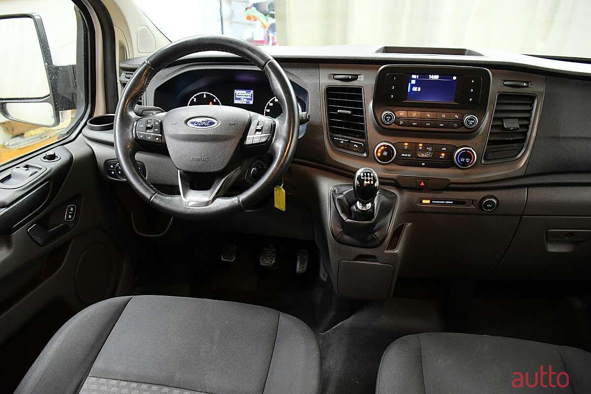 2018' Ford Transit Custom photo #2