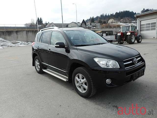 2010' Toyota RAV4 photo #6