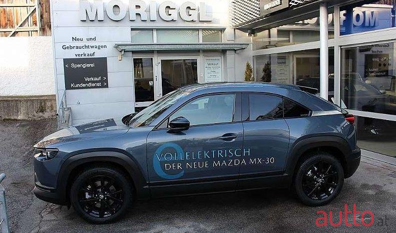 2013' Mazda Mx-30 photo #1