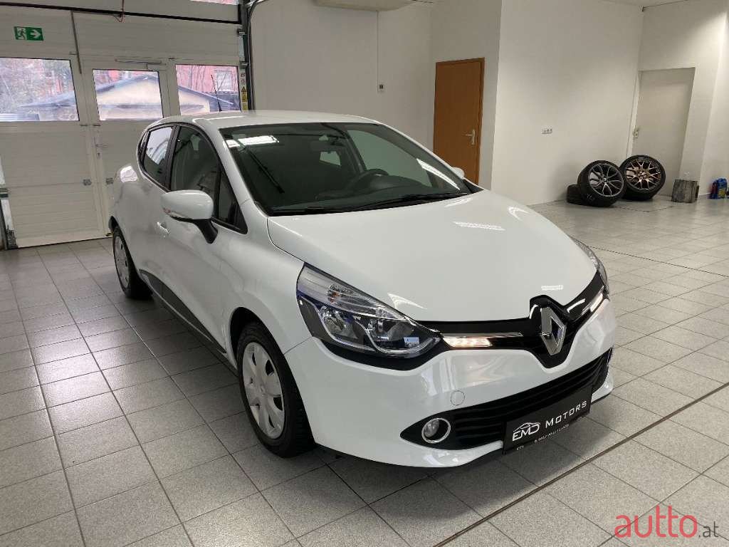 2016' Renault Clio photo #6