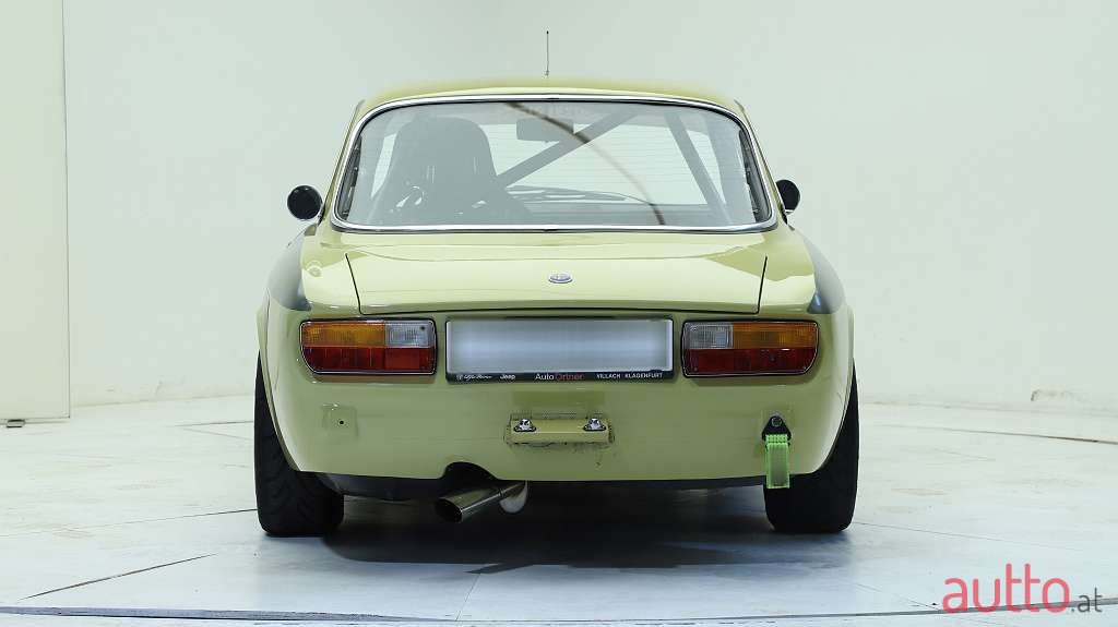 1972' Alfa Romeo GT photo #6