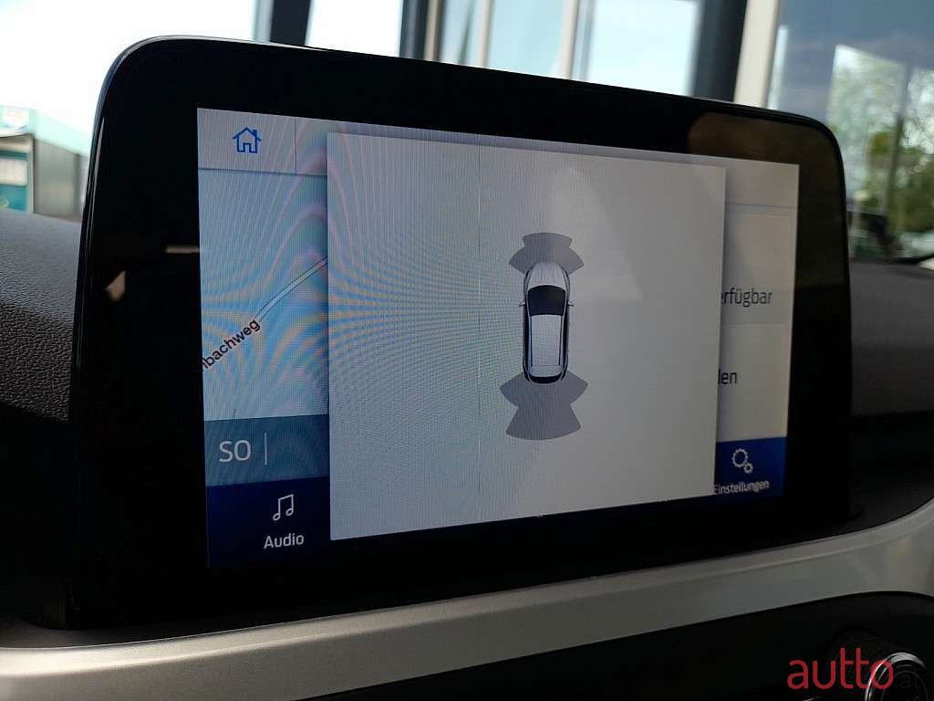 2020' Ford Focus photo #4