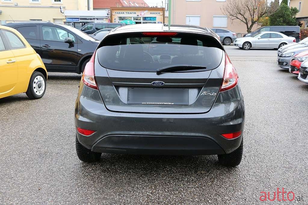 2017' Ford Fiesta photo #5