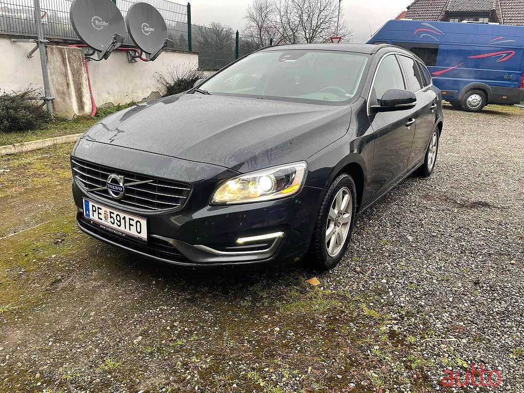 2014' Volvo V60 photo #1