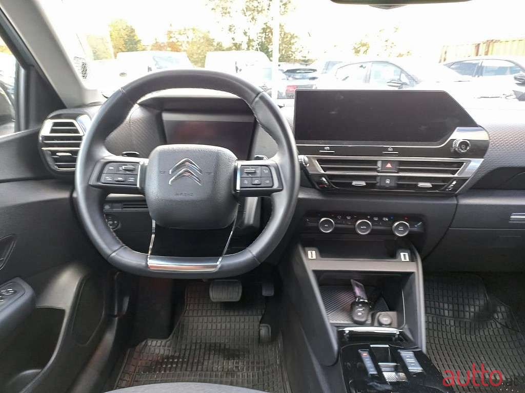 2021' Citroen C4 photo #2