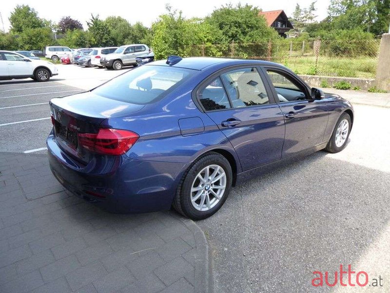 2016' BMW 3Er-Reihe photo #5