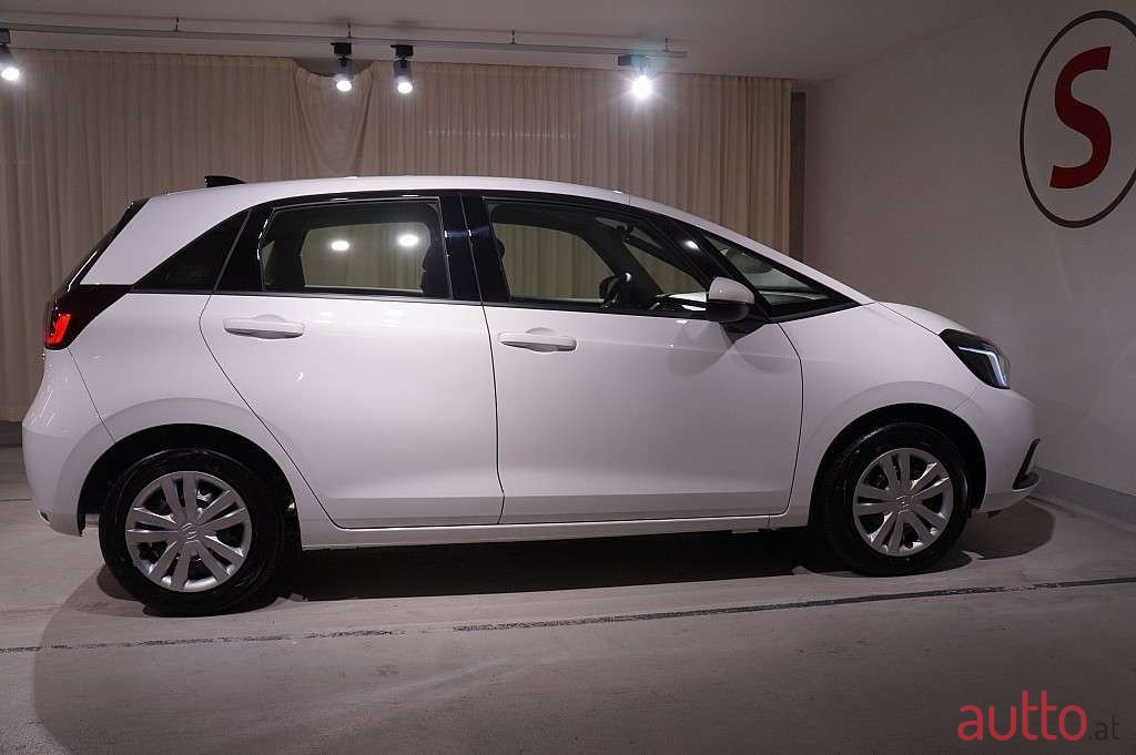 2021' Honda Jazz photo #2