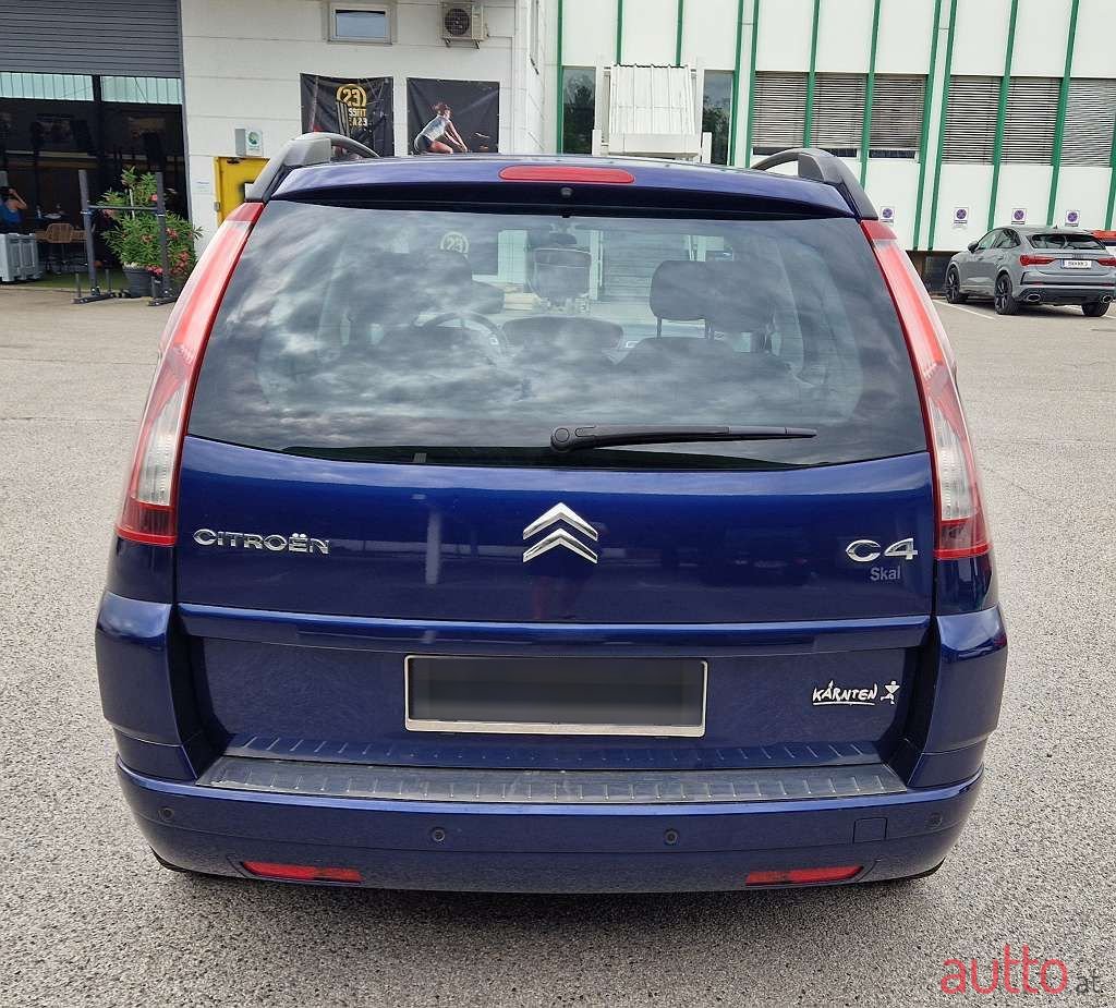2008' Citroen C4 Picasso photo #4