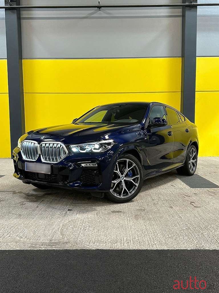 2020' BMW X6 photo #1