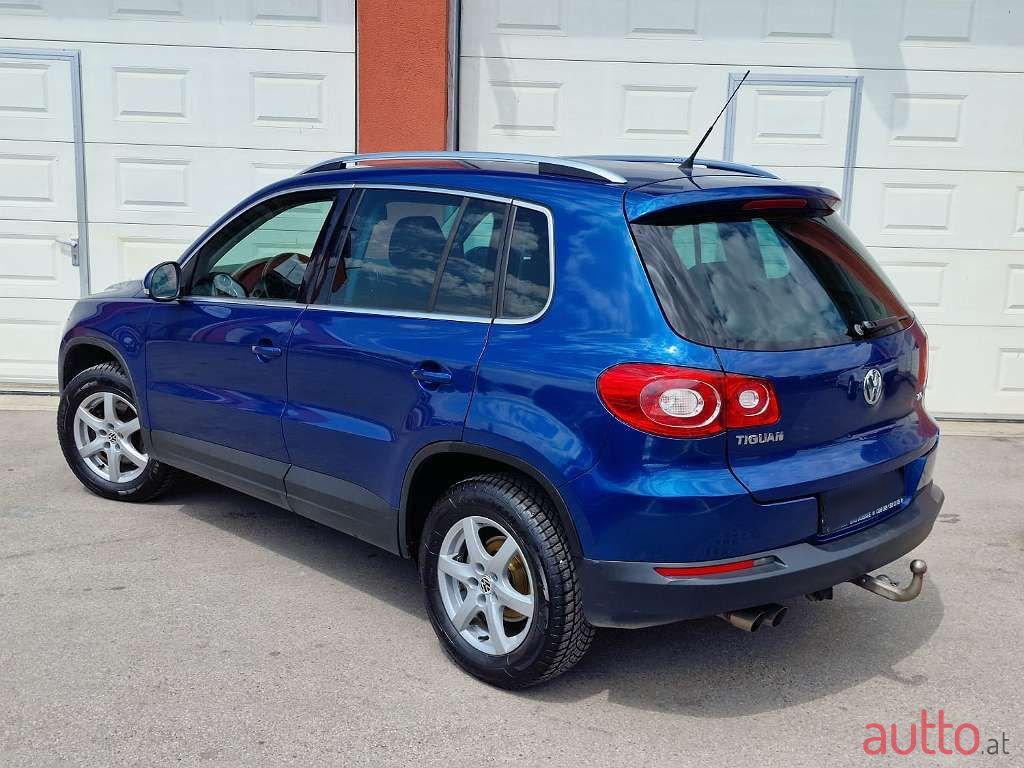 2008' Volkswagen Tiguan photo #5