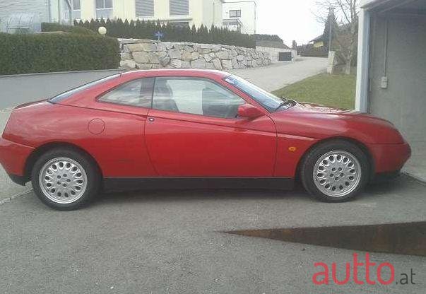 1996' Alfa Romeo GTV photo #1