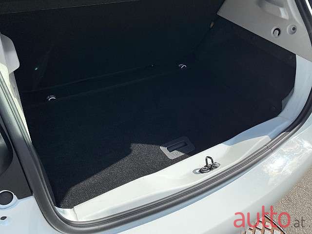 2019' Renault Zoe photo #5