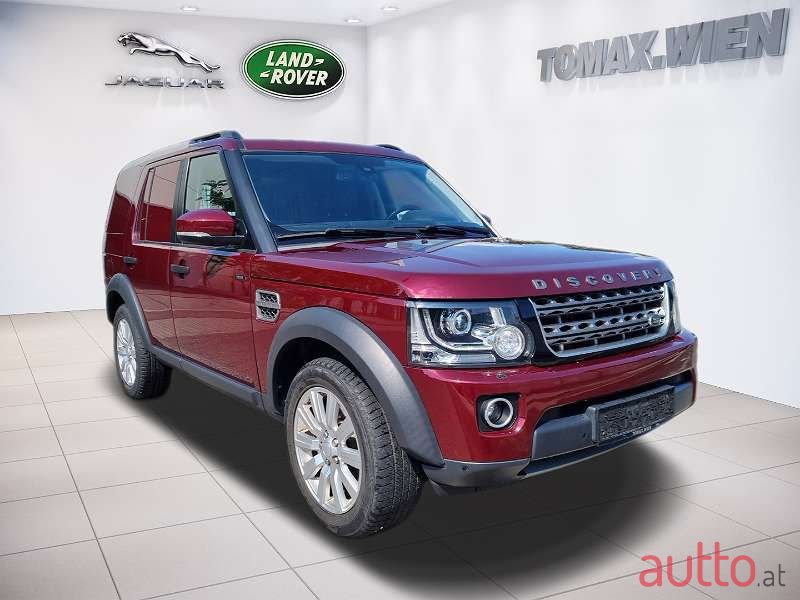 2015' Land Rover Discovery photo #3