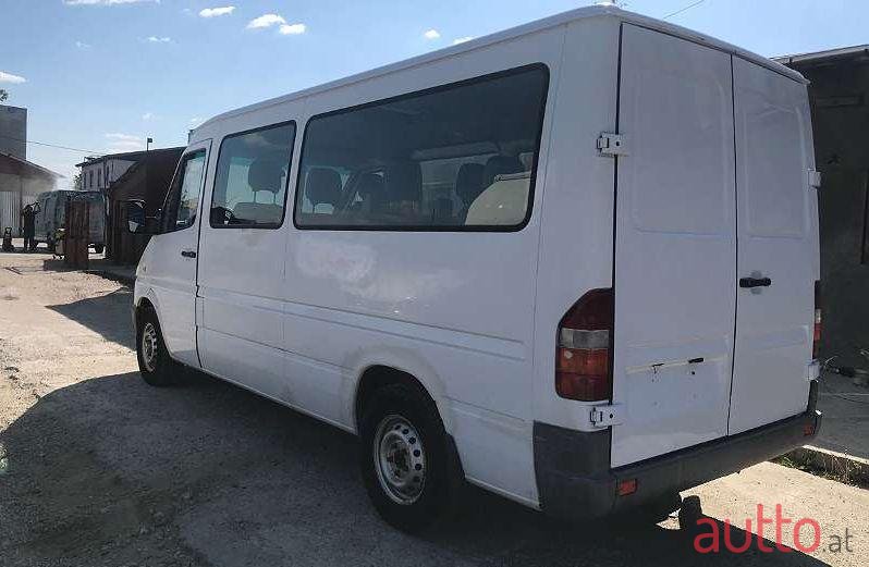 2002' Mercedes-Benz Sprinter photo #4