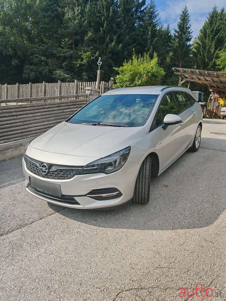 2021' Opel Astra photo #1
