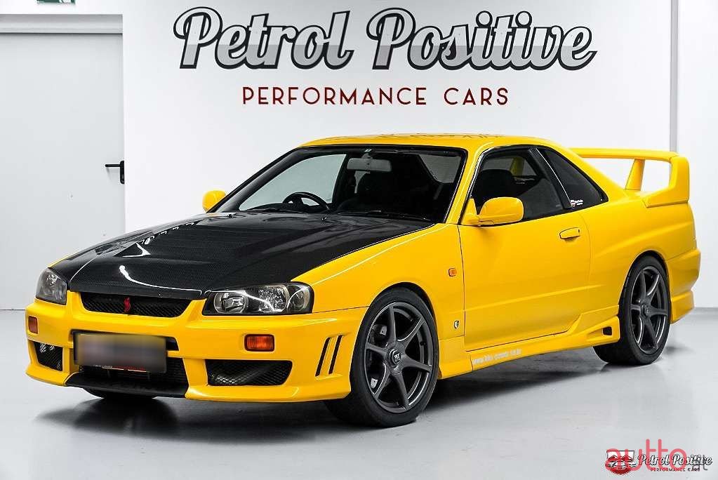1999' Nissan Skyline photo #1