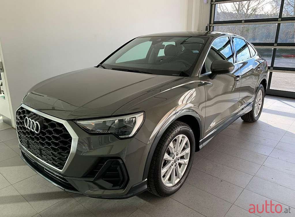 2020' Audi Q3 photo #1