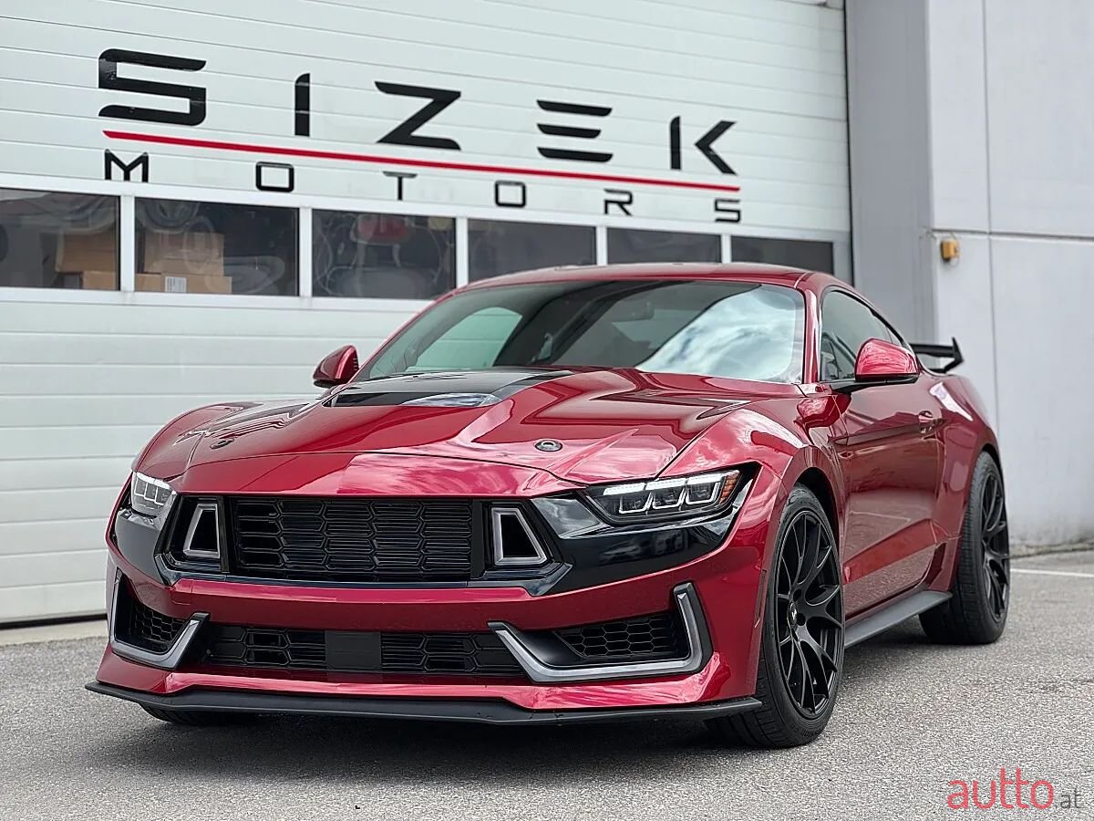 2017' Ford Mustang photo #1