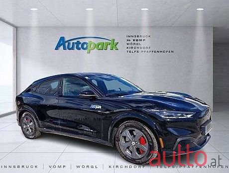 2023' Ford Mustang Mach-E photo #3