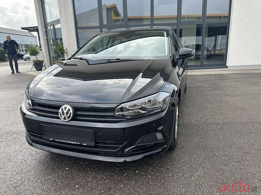 2020' Volkswagen Polo photo #1