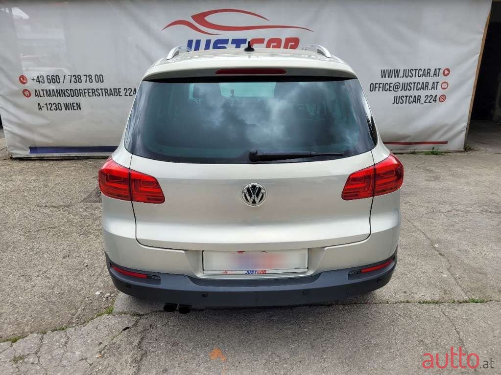 2014' Volkswagen Tiguan photo #5