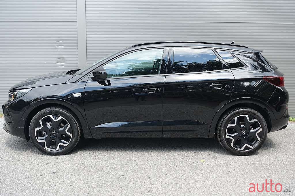 2023' Opel Grandland photo #6