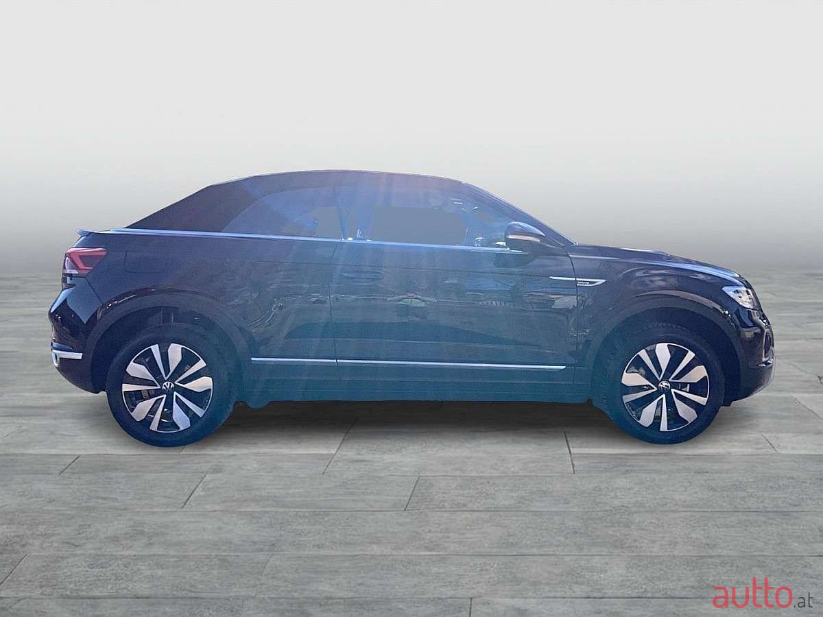 2024' Volkswagen T-Roc photo #5