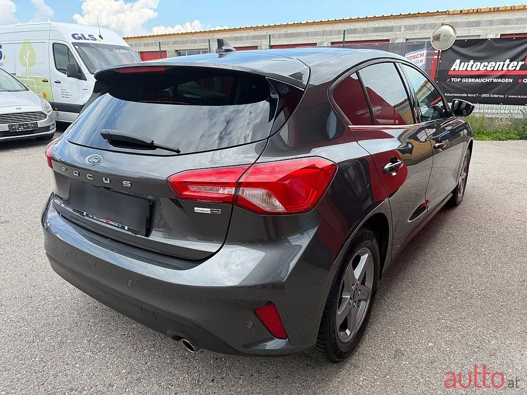 2021' Ford Focus photo #5