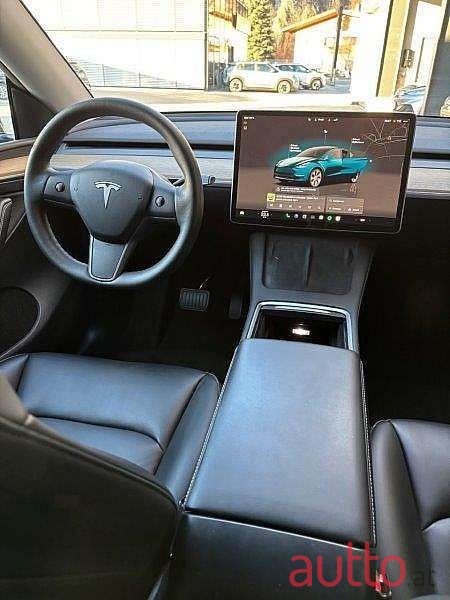 2022' Tesla Model Y photo #5