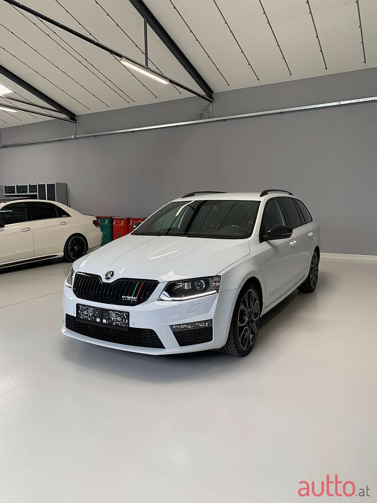 2016' Skoda Octavia photo #3