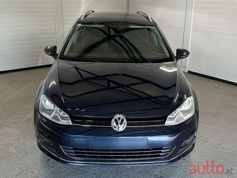 2013' Volkswagen Golf photo #2