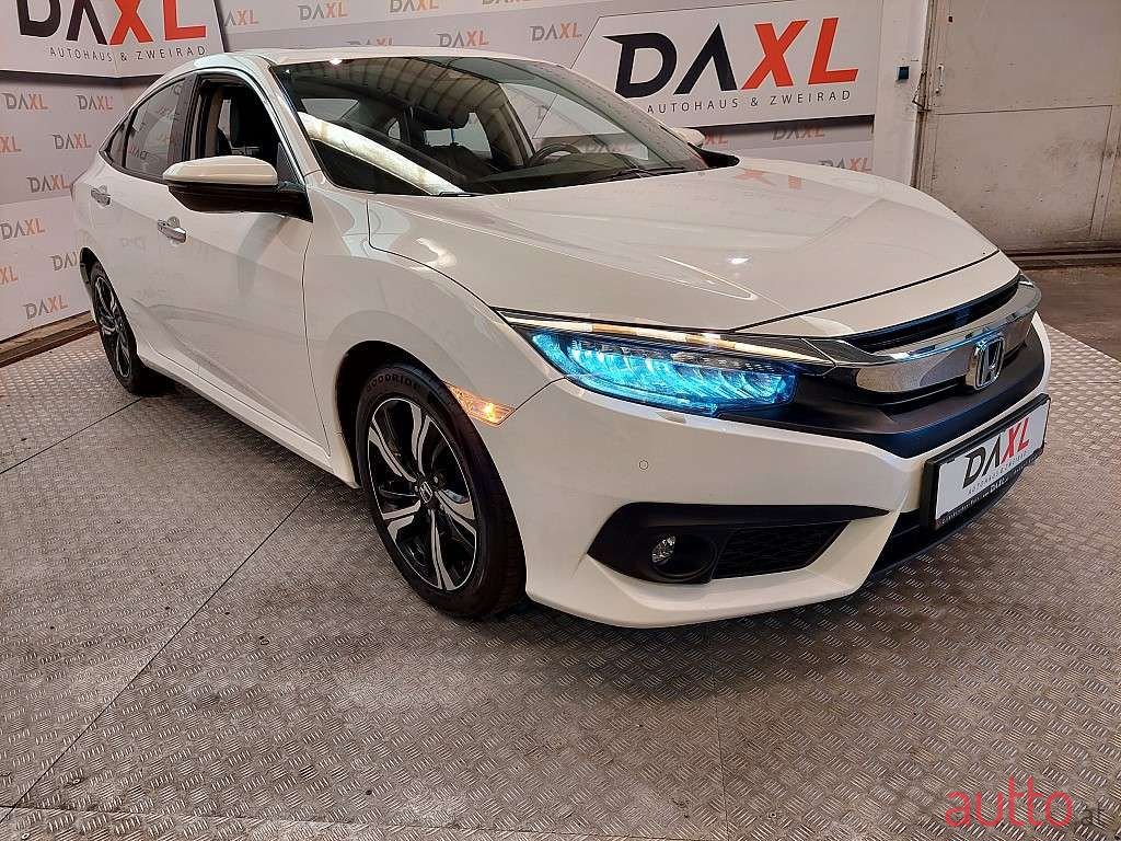 2018' Honda Civic photo #1
