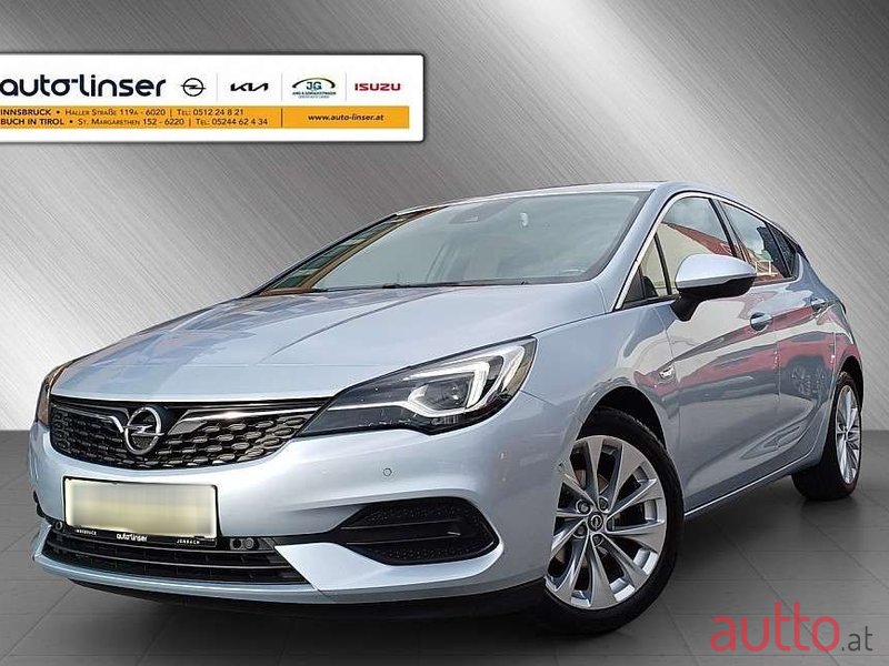 2020' Opel Astra photo #1