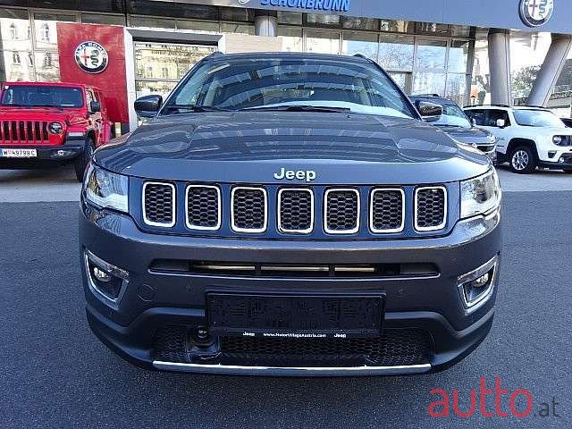 2021' Jeep Compass photo #3