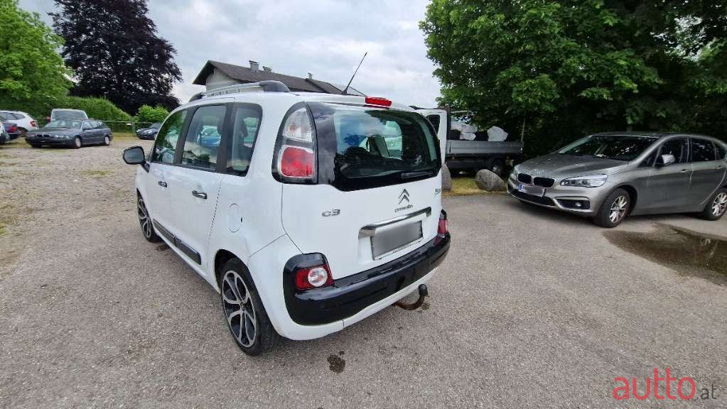 2013' Citroen C3 Picasso photo #5