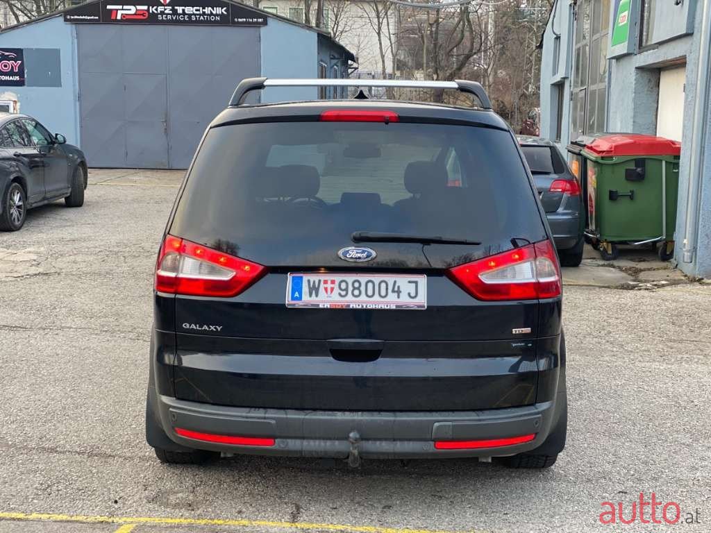 2010' Ford Galaxy photo #2