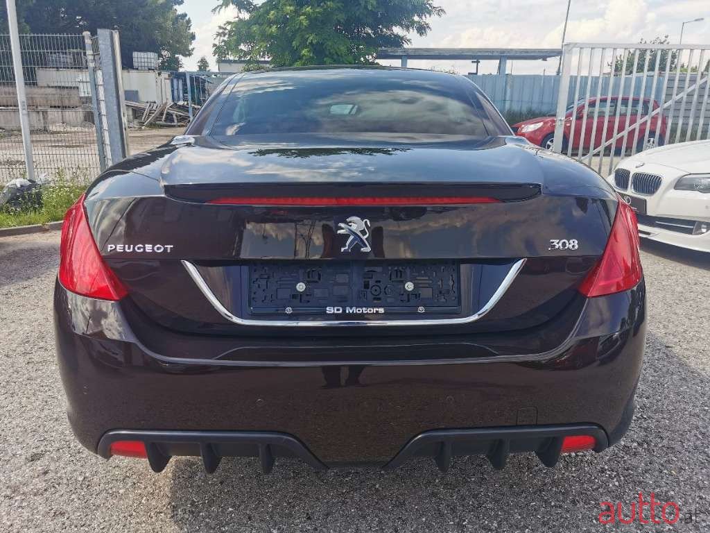 2011' Peugeot 308 photo #6